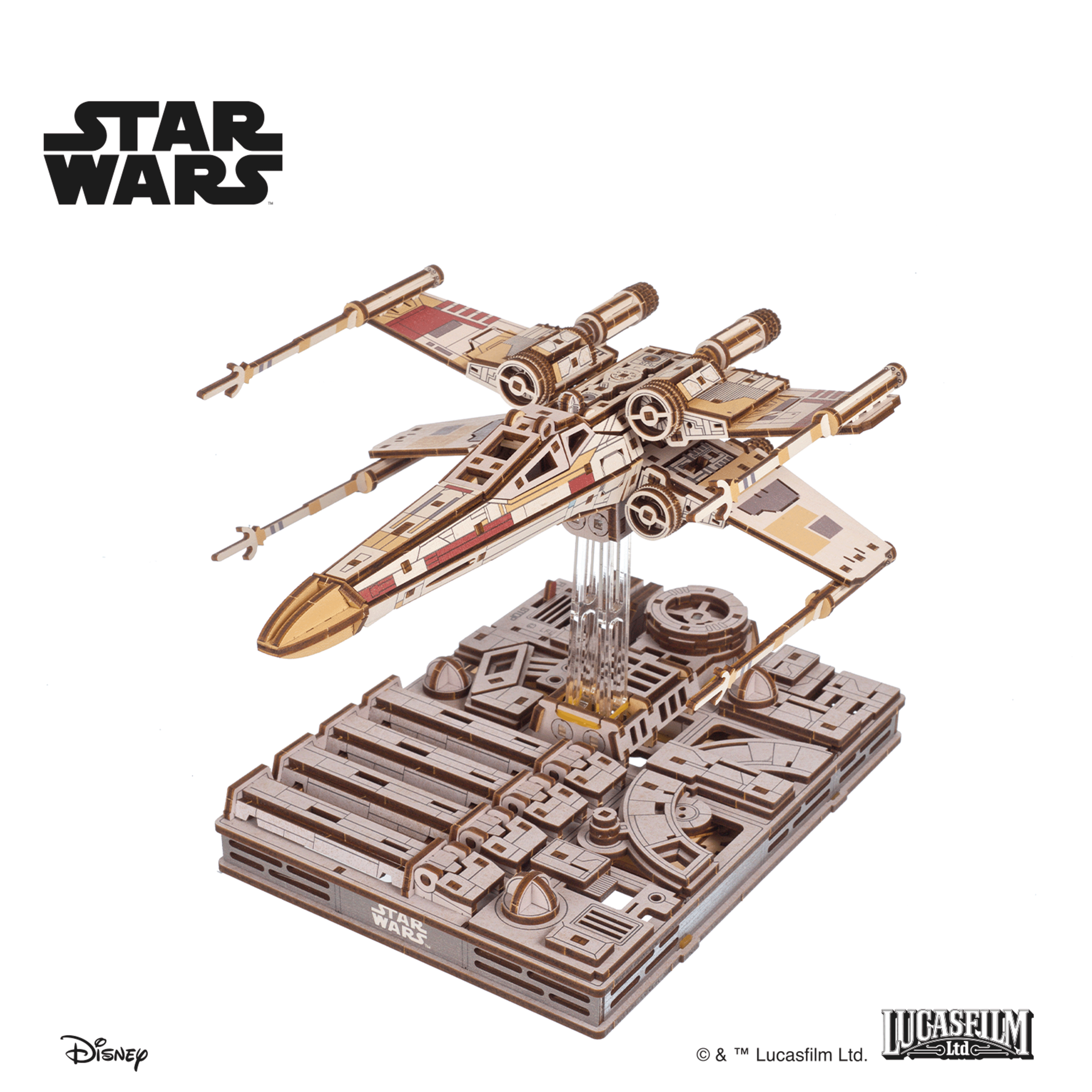 Luke Skywalker`s X-Wing Starfighter™
