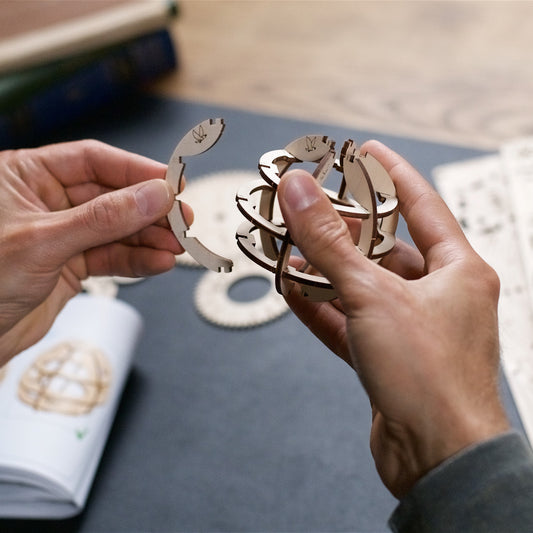 The fascinating history of wooden 3D puzzles: from ancient craft to modern engineering