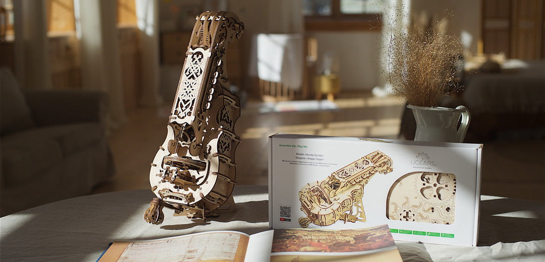 Hurdy-Gurdy from UGEARS