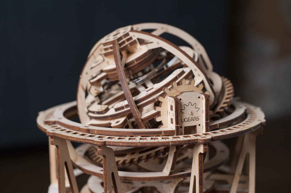 Travel in time with 3D Wooden puzzle clocks