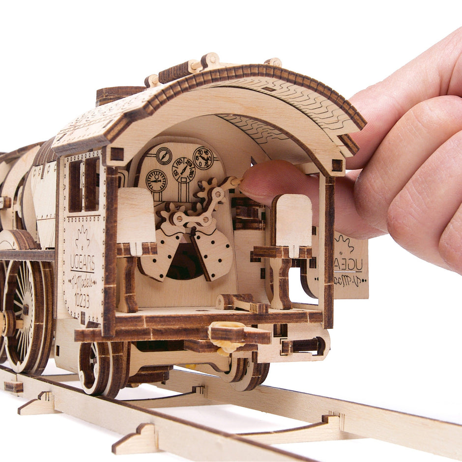 Ugears Trains & Ships — Classic 3D Plywood Mechanical Models