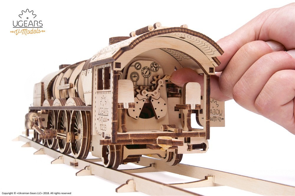 Ugears_V-Express-Steam-Train-with-Tender-Model12-max-1000.jpg